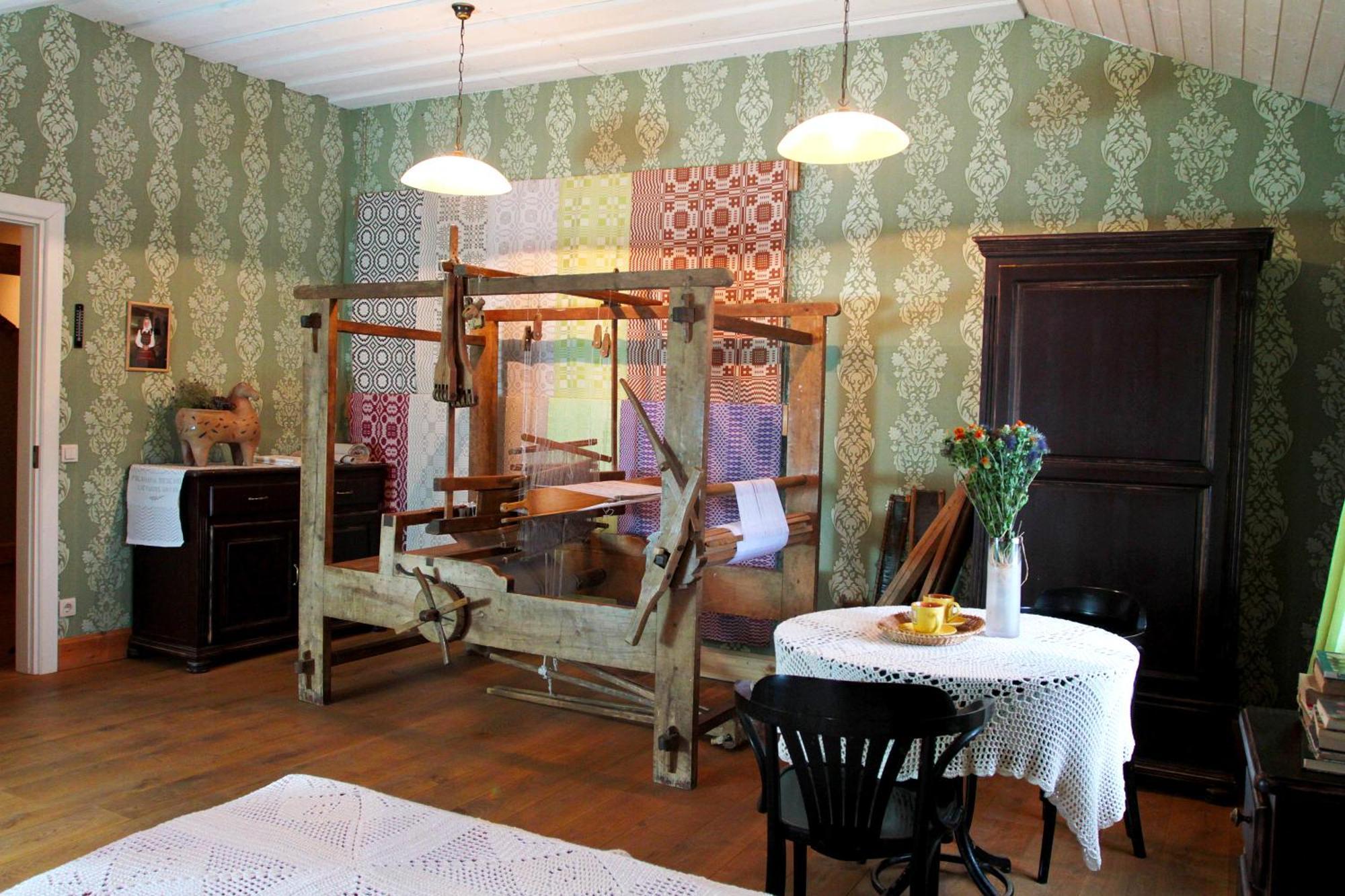 Hostal Senosios Geguzines Ukis Habitación foto