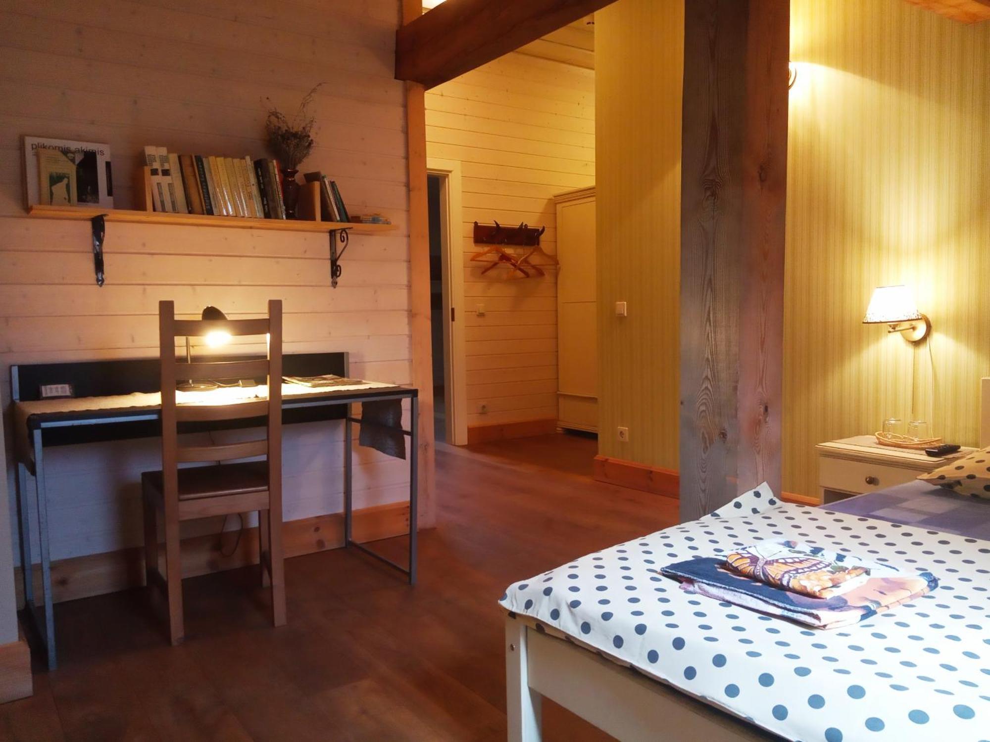 Hostal Senosios Geguzines Ukis Habitación foto